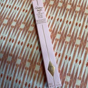 BNIB Charlotte Tilbury Lip Cheat Lip Liner in Pillow Talk (full size)